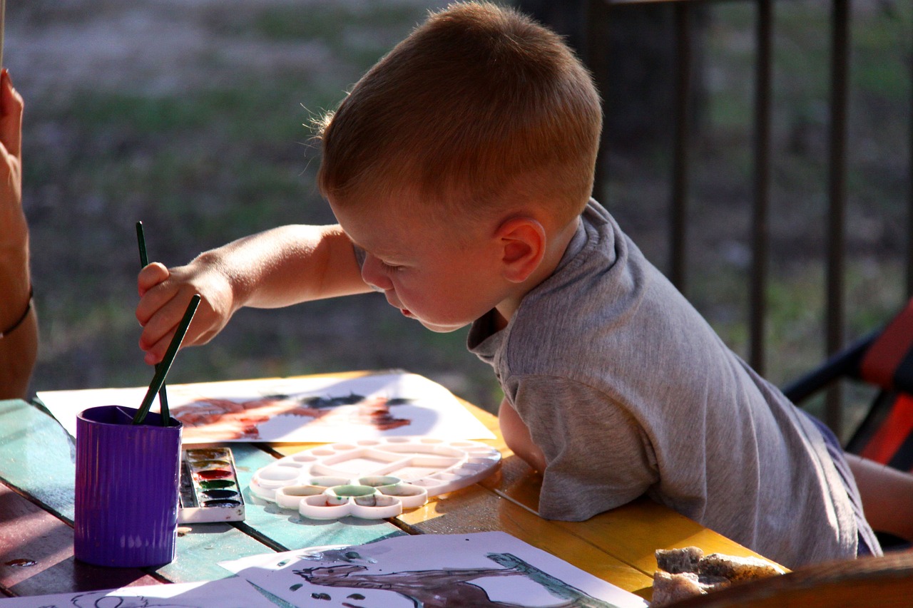 A Guide to Teaching Kids Papercraft and Origami